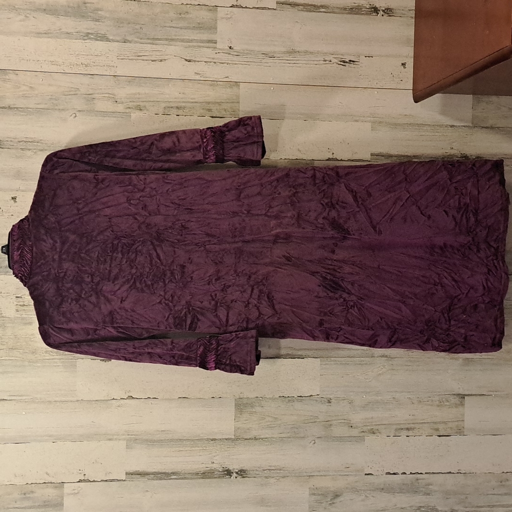 0705 Highgate Manor Herringbone Robe - Picture 4 of 6